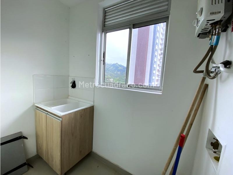 3BR Apartment with Amenities in La Doctora, Sabaneta - 4