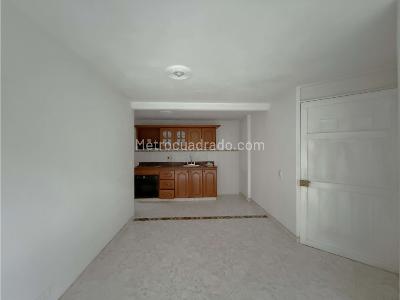 Apartamento de 3 alcobas en venta en Calasanz Parte Media, Medellín, 56 m² · foto 7 de 20