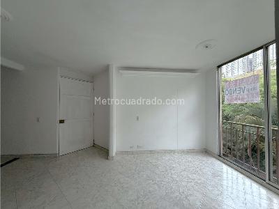 Apartamento de 3 alcobas en venta en Calasanz Parte Media, Medellín, 56 m² · foto 8 de 20