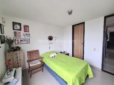 Apartamento de 3 alcobas en venta en San Diego Loma Del Indio, Medellín, 74 m² · foto 15 de 16