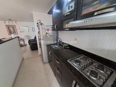 Apartamento de 3 alcobas en venta en San Diego Loma Del Indio, Medellín, 74 m² · foto 7 de 16