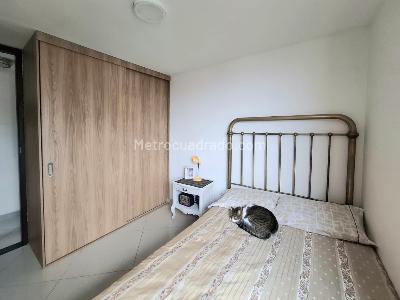Apartamento de 3 alcobas en venta en San Diego Loma Del Indio, Medellín, 74 m² · foto 9 de 16