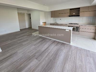 Apartamento de 3 alcobas en venta en Villas Del Carmen, Sabaneta, 76 m² · foto 5 de 14
