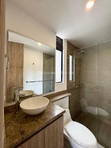Apartaestudio en venta en Santa Barbara Oriental, Bogotá, 45 m² · foto 13 de 17
