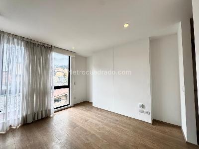 Apartaestudio en venta en Santa Barbara Oriental, Bogotá, 45 m² · foto 4 de 17