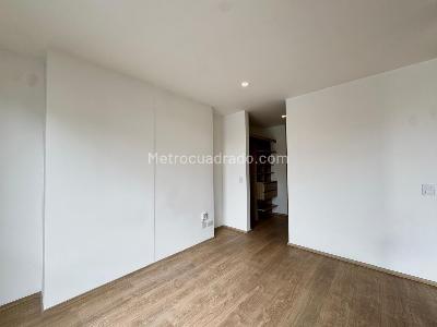 Apartaestudio en venta en Santa Barbara Oriental, Bogotá, 45 m² · foto 8 de 17