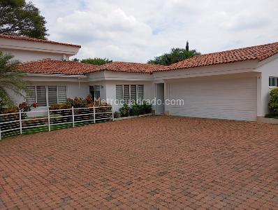 Casa de 5 alcobas en venta en Pance, Cali, 430 m² · foto 2 de 20