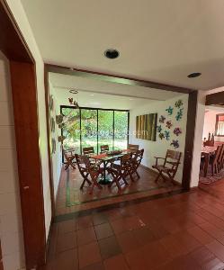 Casa de 4 alcobas en venta en Ciudad Jardin, Cali, 460 m² · foto 5 de 8