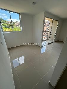 Apartamento de 2 alcobas en venta en Aguacatal, Cali, 56 m² · foto 6 de 14
