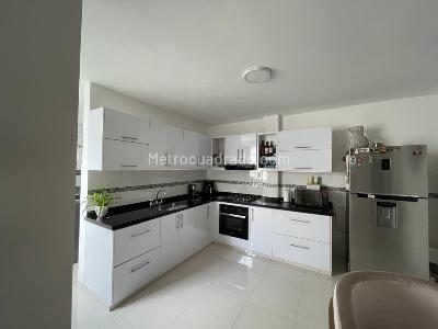 Casa de 5 alcobas en venta en Prados Del Norte, Cali, 298 m² · foto 6 de 20