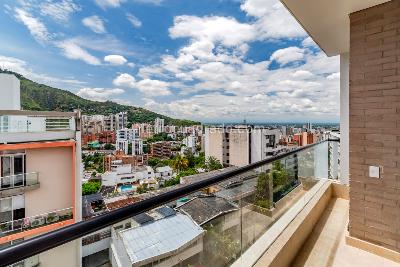 Apartamento de 3 alcobas en venta en La Arboleda, Cali, 112 m² · foto 4 de 13