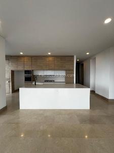 Apartamento de 3 alcobas en venta en Santa Monica Residencial, Cali, 222 m² · foto 4 de 17