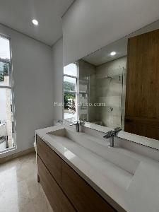 Apartamento de 3 alcobas en venta en Santa Monica Residencial, Cali, 222 m² · foto 9 de 17
