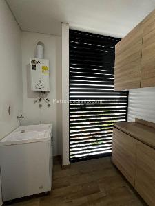 Apartamento de 3 alcobas en venta en Santa Monica Residencial, Cali, 222 m² · foto 17 de 17