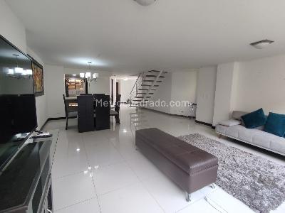 Apartamento de 3 alcobas en venta en Centenario, Cali, 152 m² · foto 12 de 18