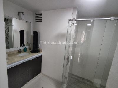 Apartamento de 3 alcobas en venta en Centenario, Cali, 152 m² · foto 14 de 18