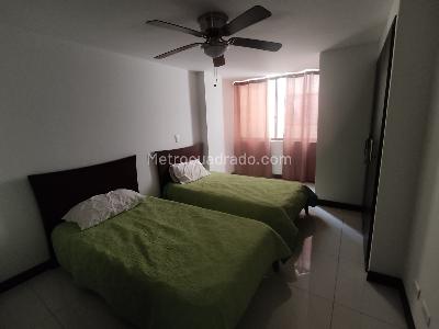 Apartamento de 3 alcobas en venta en Centenario, Cali, 152 m² · foto 16 de 18