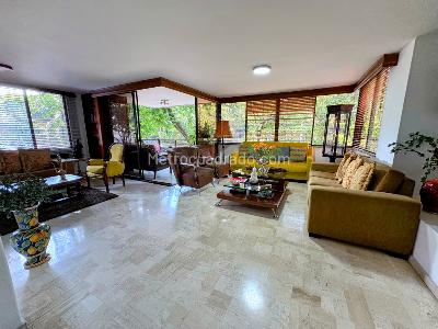Apartamento de 3 alcobas en venta en Santa Teresita, Cali, 250 m² · foto 2 de 17