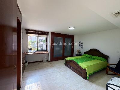 Apartamento de 3 alcobas en venta en Santa Teresita, Cali, 250 m² · foto 9 de 17