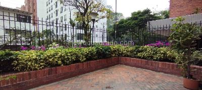 Apartamento de 3 alcobas en venta en Santa Teresita, Cali, 250 m² · foto 17 de 17