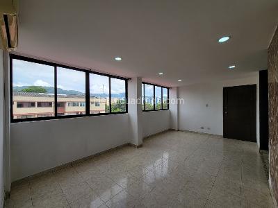 Apartamento en venta en Ciudad Los Alamos, Cali · foto 5 de 17