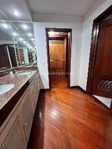Apartamento de 3 alcobas en venta en Santa Rita, Cali, 227 m² · foto 12 de 20