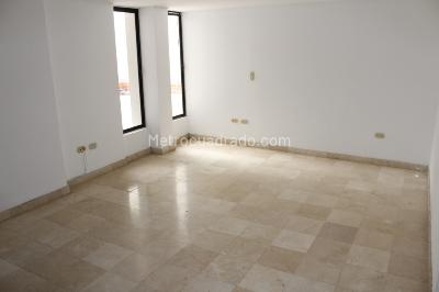 Apartamento de 5 alcobas en venta en Cristales, Cali, 439 m² · foto 13 de 18