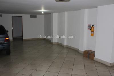 Apartamento de 5 alcobas en venta en Cristales, Cali, 439 m² · foto 17 de 18