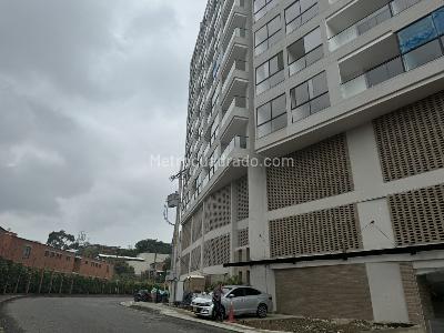 Apartamento de 2 alcobas en venta en Santa Teresita, Cali, 85 m² · foto 6 de 13