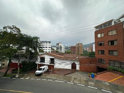 Casa de 5 alcobas en venta en La Arboleda, Cali, 233 m² · foto 5 de 20