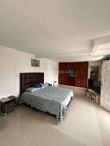 Casa de 5 alcobas en venta en La Arboleda, Cali, 233 m² · foto 8 de 20