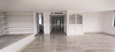 Apartamento de 3 alcobas en venta en Santa Teresita, Cali, 260 m² · foto 4 de 20