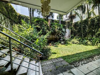 Casa de 3 alcobas en venta en Santa Teresita, Cali, 570 m² · foto 8 de 20