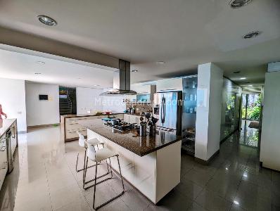 Casa de 3 alcobas en venta en Santa Teresita, Cali, 570 m² · foto 11 de 20