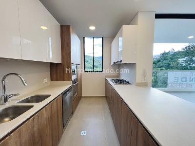 Apartamento de 2 alcobas en venta en Santa Teresita, Cali, 95 m² · foto 11 de 20