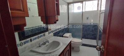 Casa de 3 alcobas en venta en Cristales, Cali, 302 m² · foto 8 de 20