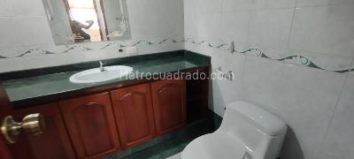 Casa de 3 alcobas en venta en Cristales, Cali, 302 m² · foto 14 de 20