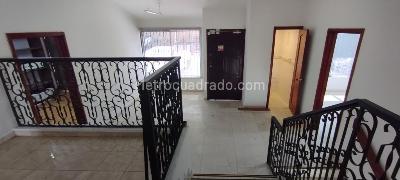 Casa de 3 alcobas en venta en Cristales, Cali, 302 m² · foto 17 de 20