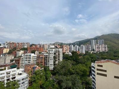 Apartamento de 4 alcobas en venta en Santa Rita, Cali, 243 m² · foto 17 de 20