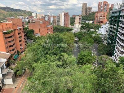 Apartamento de 4 alcobas en venta en Santa Rita, Cali, 243 m² · foto 18 de 20