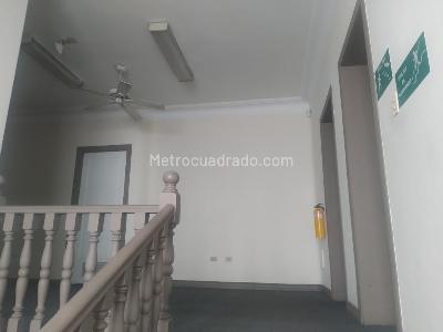 Casa de 5 alcobas en venta en Versalles, Cali, 500 m² · foto 3 de 18