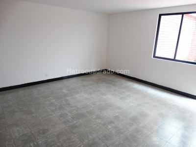 Casa de 5 alcobas en venta en Santa Rita, Cali, 478 m² · foto 12 de 16