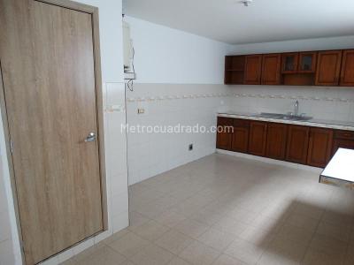 Casa de 5 alcobas en venta en Santa Rita, Cali, 478 m² · foto 14 de 16