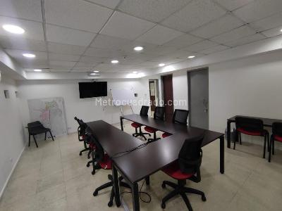 Casa de 1 alcoba en venta en Miraflores, Cali, 915 m² · foto 8 de 15