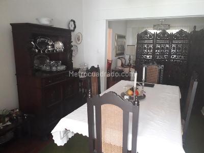 Casa de 4 alcobas en venta en Santa Teresita, Cali, 210 m² · foto 5 de 16