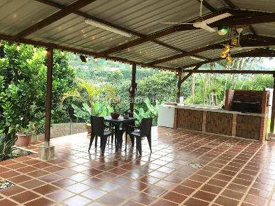 Casa de 5 alcobas en venta en La Reforma, Cali, 440 m² · foto 9 de 20