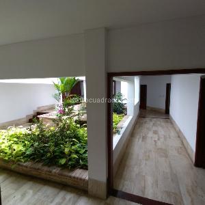 Casa de 5 alcobas en venta en Pance, Cali, 1201 m² · foto 5 de 20