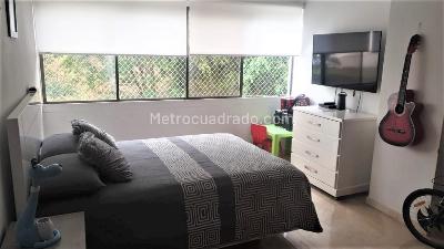 Apartamento de 3 alcobas en venta en Santa Teresita, Cali, 259 m² · foto 7 de 7
