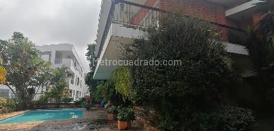 Casa de 5 alcobas en venta en La Arboleda, Cali, 670 m² · foto 17 de 20