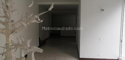 Apartamento de 3 alcobas en venta en Santa Rosa, Cali, 233 m² · foto 4 de 20
